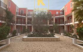 Katlantik Estoril Deluxe